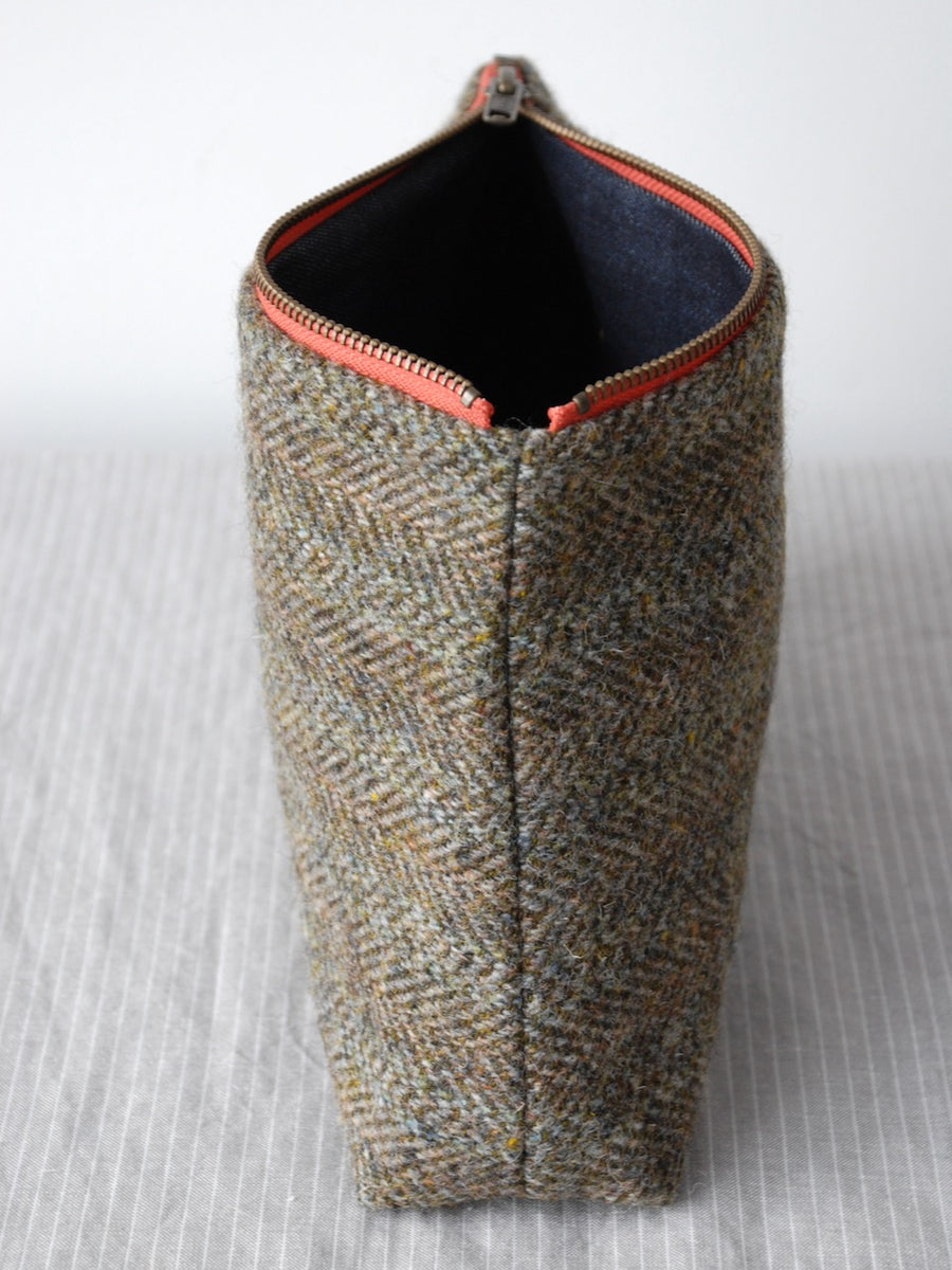 Tweed Pouch in Sage/ Duck Egg