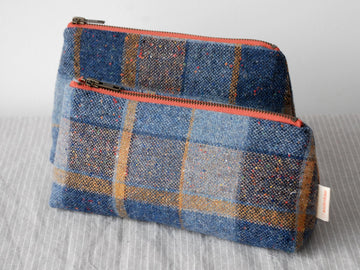 Tweed Pouch in  Flecked Check